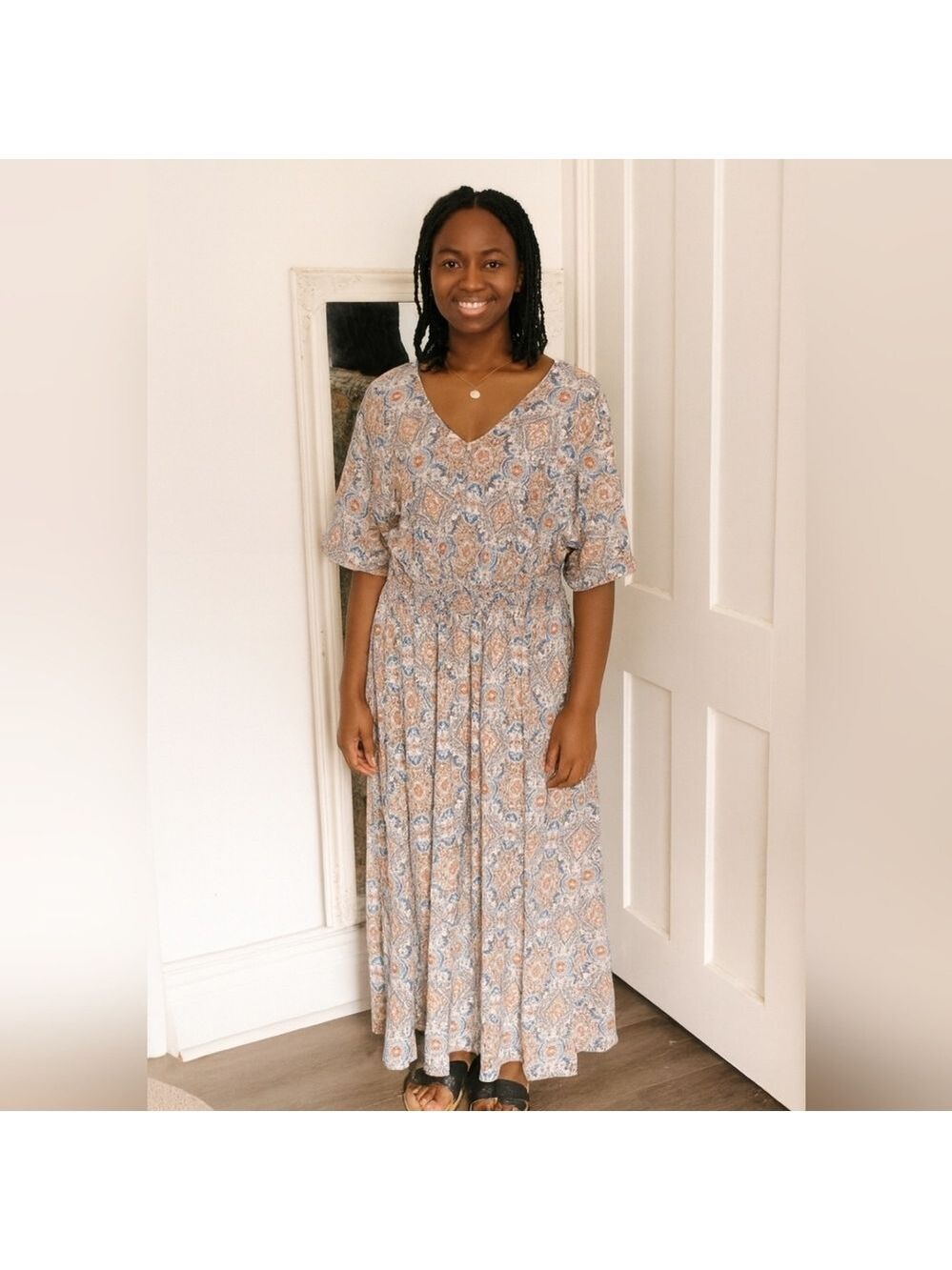 NWT Bloomchic plus fluttersleeve ditzy floral pocket split maxi dress Size 18/20